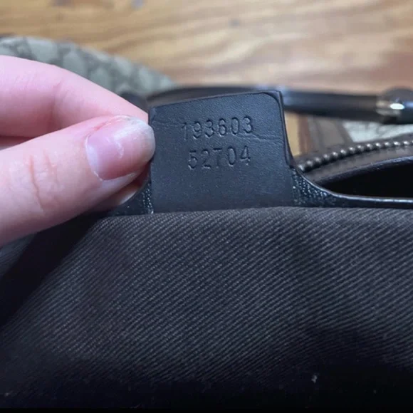 Gucci Beige and Brown Supreme Joy Boston Bag with Iconic Pattern - Picture 8 of 8